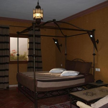 Click Excursions Tafraoute Hotel Taddart Exterior foto